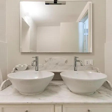 Xenia Old Town - Selection 펜션 레체